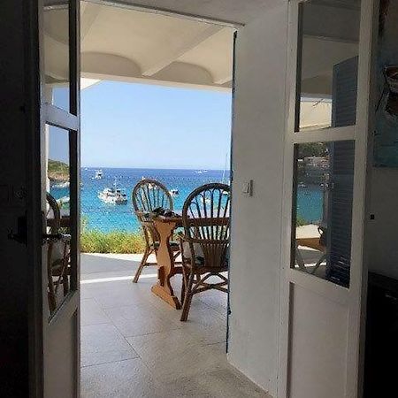 Apartament Hebergement Front De Mer Sant Elm Zewnętrze zdjęcie